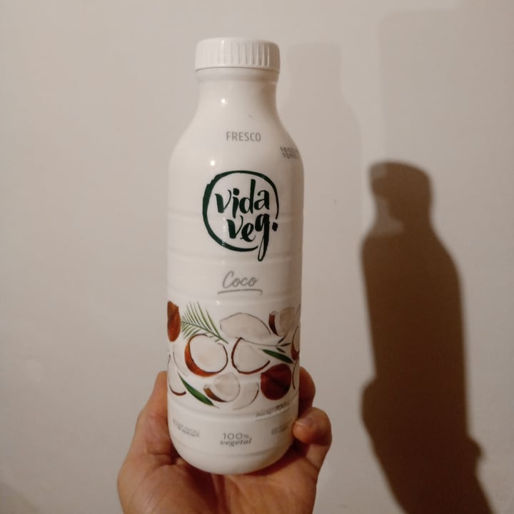 review photo of Vida Veg iogurte de coco shared by @yzinha on 12 May 2022 - review