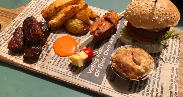 Foto do prato “Vegan Snack Platter”