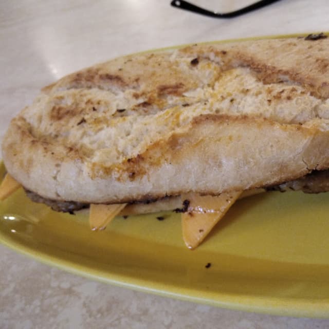 Photo of the dish “Bocadillo de vegalomo”