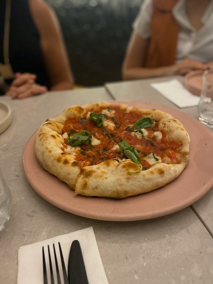 photo of Mudrá Pizza Margherita shared by @batips on  22 Jan 2020 - review