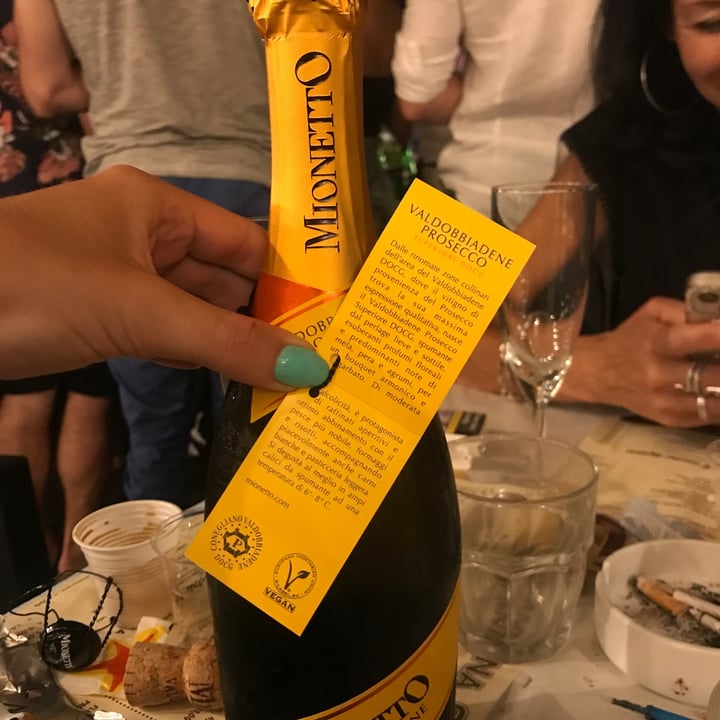 photo of Mionetto Valdobbiadene prosecco shared by @chefcirmolo on  27 Jun 2022 - review