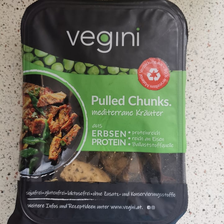 photo of Vegini Pulled Chunks shared by @lukasser on  19 Jan 2021 - review