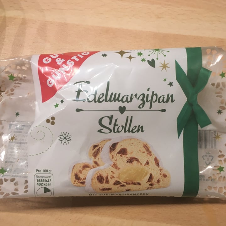 photo of Gut & Günstig Edelmarzipan Stollen shared by @ronschabe on  17 Nov 2021 - review