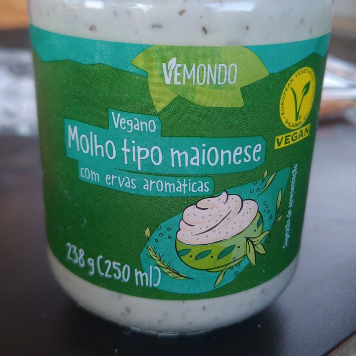 photo of Vemondo Molho Tipo Maionese Com Ervas Aromáticas shared by @veguano on  18 May 2022 - review