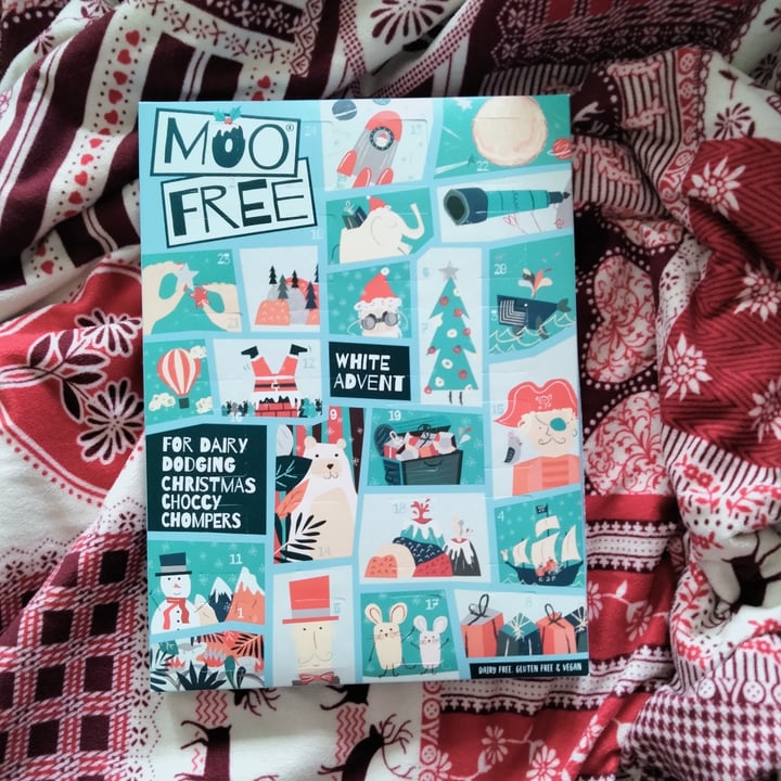 photo of Moo Free White Chocolate advent calendar shared by @papillondelacroix on  24 Nov 2021 - review