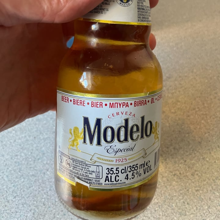 photo of Modelo Especial shared by @jontr on  10 Jul 2022 - review