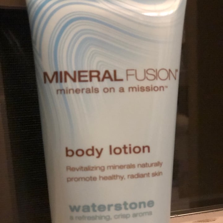 review photo of Mineral fusion Waterstone Body lotion shared by @dianak on 28 Dec 2020 - review