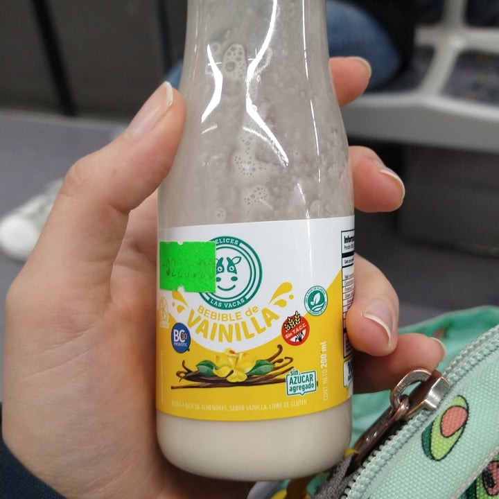 photo of Felices Las Vacas Yogur bebible de Vainilla shared by @micae on  28 Aug 2022 - review