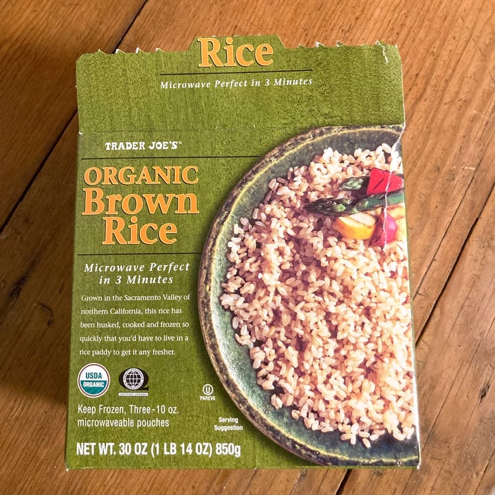 photo of Trader Joe's Organic Brown Rice shared by @alleycatz on  06 Oct 2021 - review