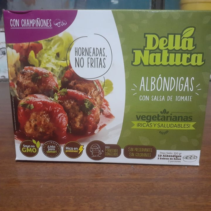 photo of Della natura Albondigas Con Salsa De Tomate shared by @alessa182 on  26 Nov 2019 - review