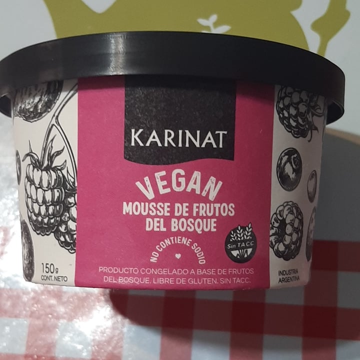 photo of Karinat Mousse Frutos del Bosque shared by @dantete on  11 Feb 2022 - review