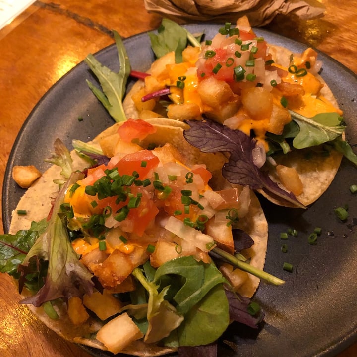 photo of Calle Rey Tacos shared by @sydneyvegman on  27 Jul 2020 - review