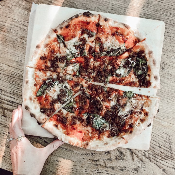 photo of Wagon Trail Brewery & Restaurant Vegan Mince Pizza shared by @keribainborough on  15 Jun 2021 - review