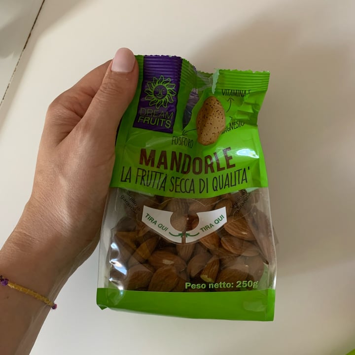 review photo of Dream Fruits Mandorle shared by @bennina on 31 Jul 2022 - review