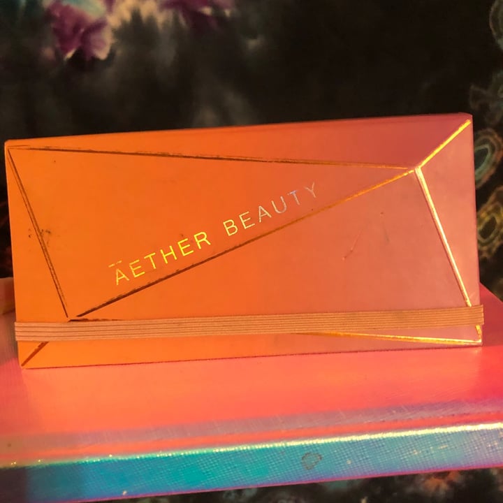 photo of Aether Beauty Joshua Tree palette shared by @martina on  07 Feb 2021 - review