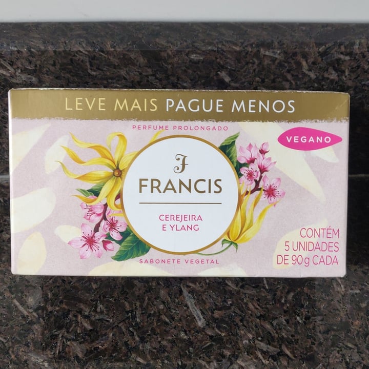 review photo of Francis Sabonete de Cerejeira e Ylang shared by @vandreom on 01 Dec 2022 - review