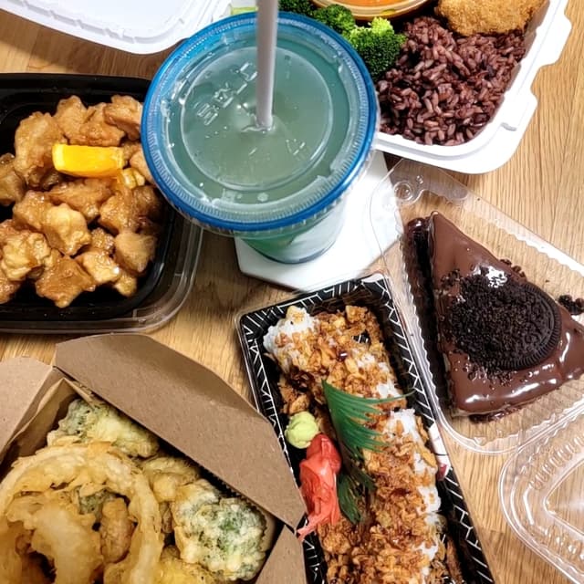 菜肴“Soy Orange Chickn”的照片