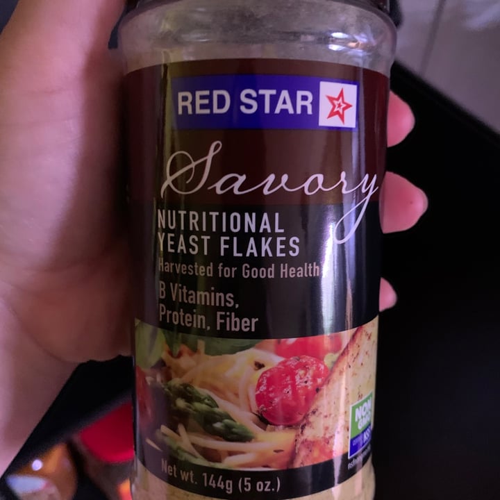 photo of Red Star Nutritional Yeast Flakes Savoury shared by @veggievikki3 on  25 Aug 2021 - review
