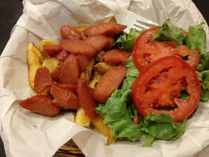 photo of Mr. Food - Breña Salchipapas Veganas shared by @dennise60 on  13 Mar 2020 - review