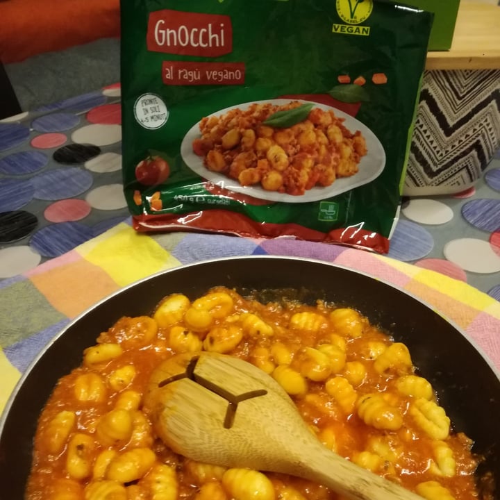 review photo of Vemondo Gnocchi al Ragù Vegano shared by @hate-in-italy on 10 Feb 2022 - review