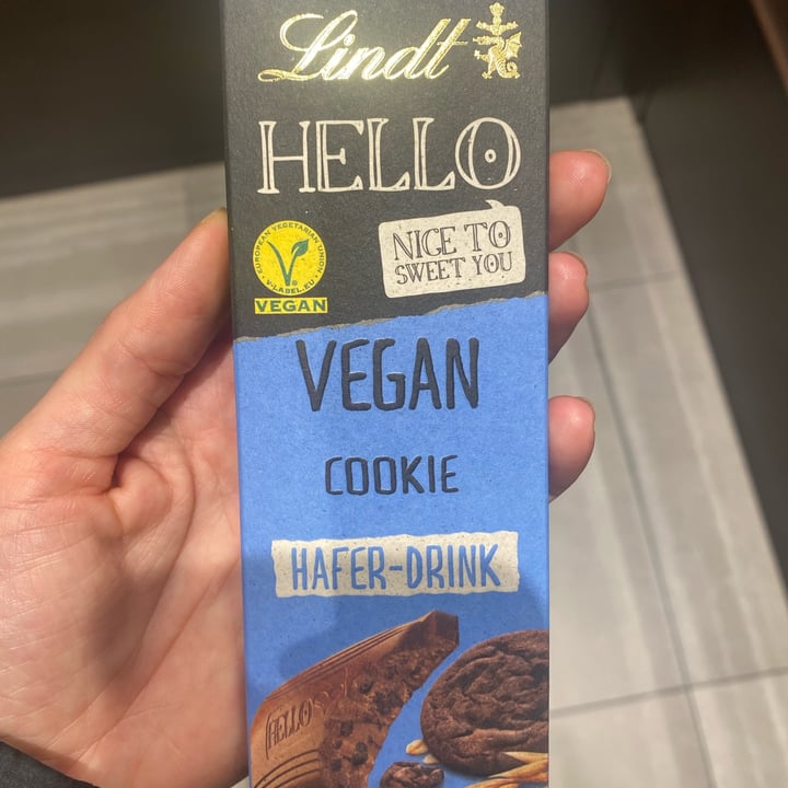 photo of Lindt Hello Nice To Meet You Cookie shared by @anapaula2022 on  21 Jul 2022 - review