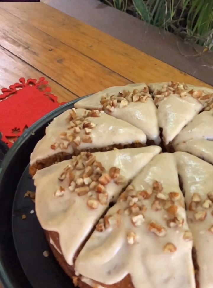 review photo of Veganteria Pastel de Zanahoria shared by @arol on 24 Jan 2020 - review