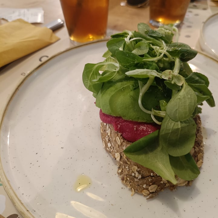 photo of Brunch Republic Mestre Very Vegan Toast shared by @denisebrus on  28 Aug 2022 - review