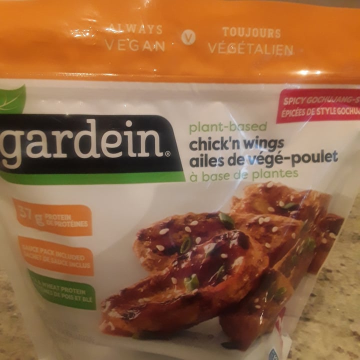 photo of Gardein Chipotle Georgia Style Chick'n Wings shared by @kavegan08 on  14 Dec 2022 - review