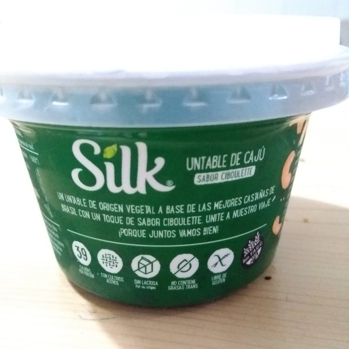 photo of Silk Untable De Cajú Sabor Ciboulette shared by @malenaruiz on  01 Jun 2021 - review