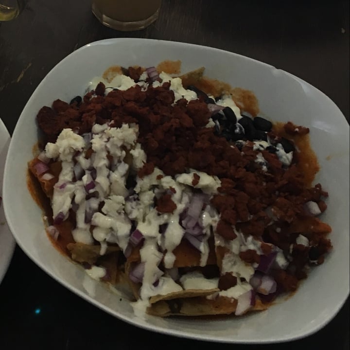 photo of Vegamo MX Chilaquiles Rojos shared by @coralgzz on  30 Sep 2021 - review