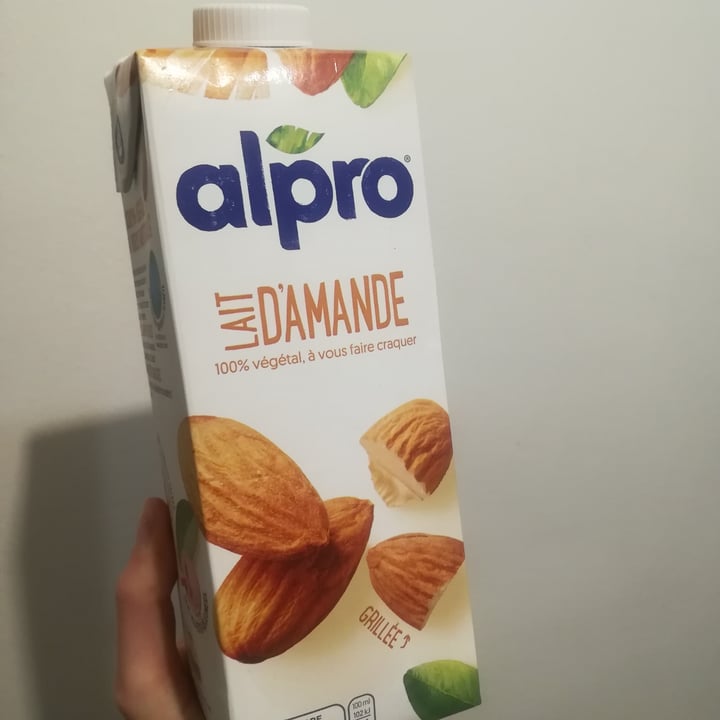 photo of Alpro Almond Milk shared by @teresaorsi on  08 Apr 2022 - review