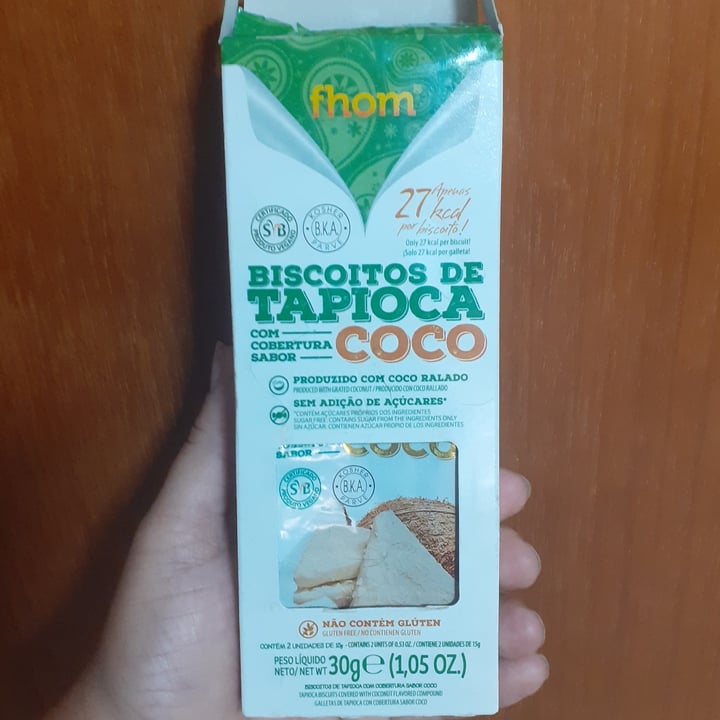 photo of Fhom Biscoitos De Tapioca Com Cobertura De Coco shared by @laurinhaalvares on  26 Feb 2022 - review