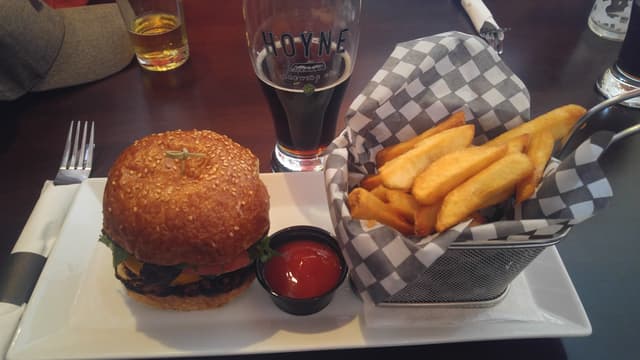 「Beyond Meat Burger」の料理の写真