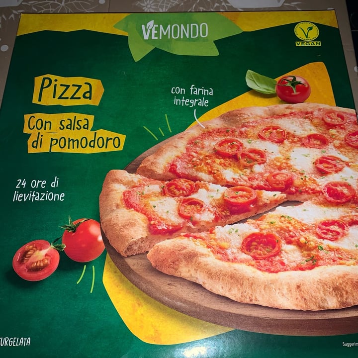 photo of Vemondo Pizza con Salsa di Pomodoro shared by @aleglass on  29 Oct 2021 - review