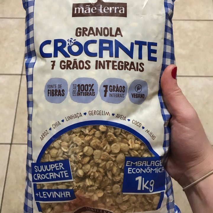 review photo of Mãe Terra Granola Crocante 7 Grãos Integrais shared by @aninhapietscher on 11 Sep 2021 - review