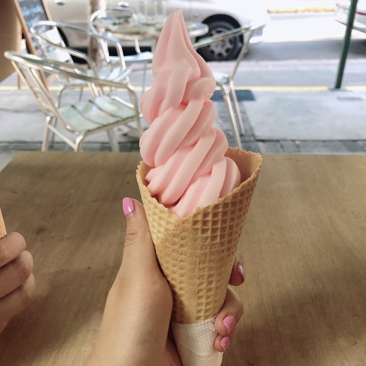 photo of Nicecream Chile Helado soft serve shared by @mywaytobelieve on  26 Jan 2020 - review