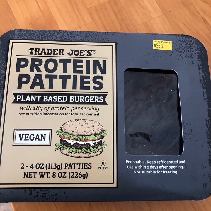photo of Trader Joe's Protein Patties shared by @steffensenskitchen on  29 Apr 2020 - review