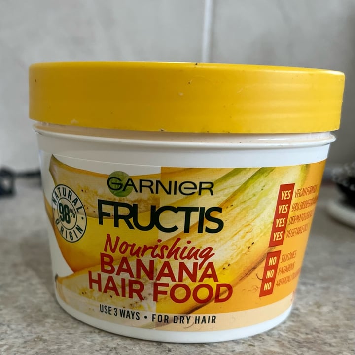 review photo of Garnier 3 in 1 Hair mask Hair Food Banana shared by @jennymc262 on 20 Oct 2022 - review