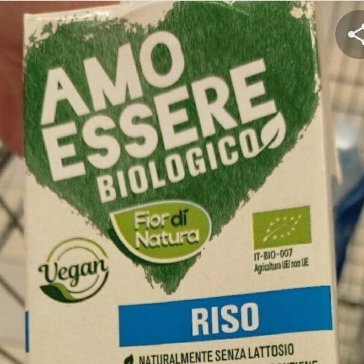 photo of Amo Essere Biologico Fior Di Natura bevanda vegetale Riso shared by @letizia1997 on  15 Jun 2022 - review