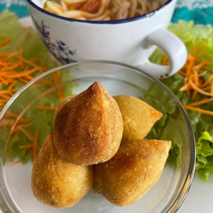 photo of Fazenda Burin Coxinha de jaca shared by @crazyveganoficial on  06 Jul 2021 - review