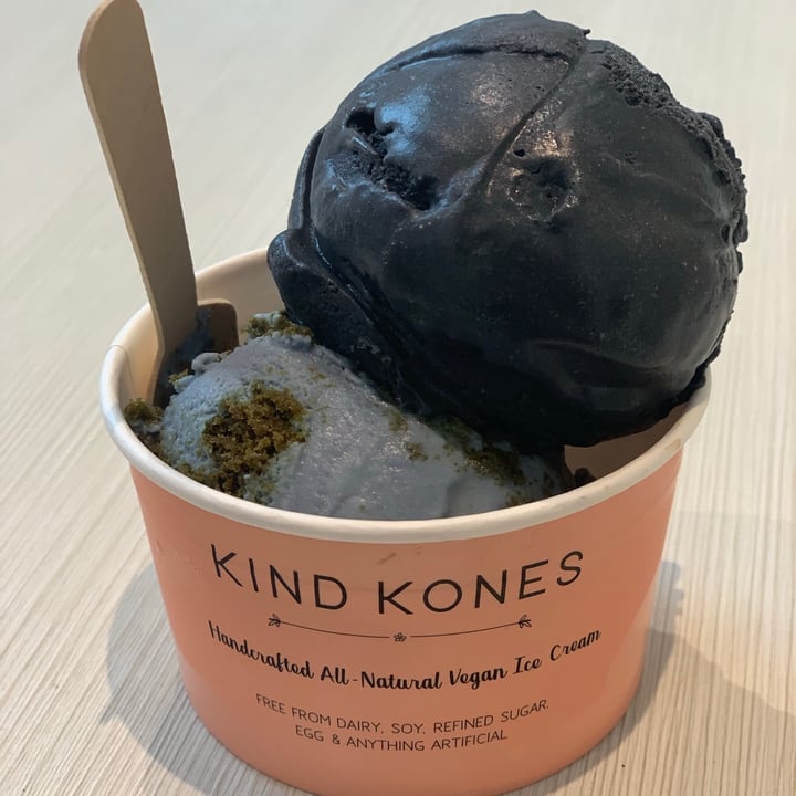 photo of Kind Kones Blue Planet Ice Cream shared by @apocalyplease on  12 Nov 2020 - review