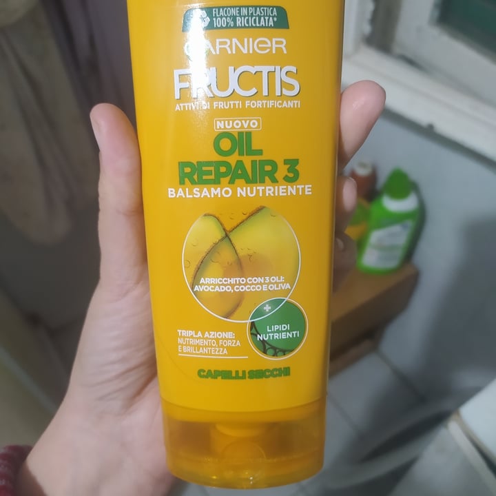 photo of Garnier Acondicionador Oil Repair 3 Fortificante shared by @lanonnavegana on  16 Jan 2022 - review