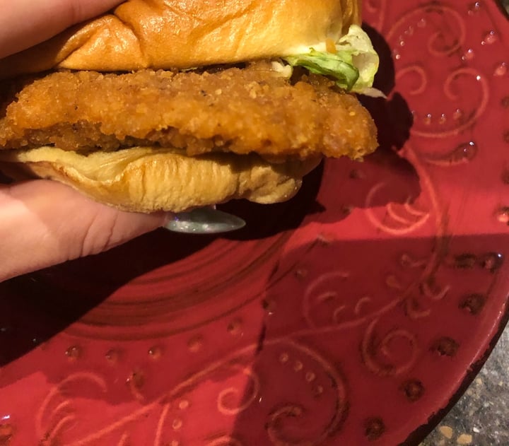 photo of KFC Plant-based Chicken Sandwich shared by @eadie on  26 Aug 2020 - review