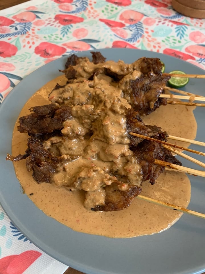 photo of Loving Hut Fancy Nut Satay shared by @giveafudge2day on  28 Jan 2020 - review
