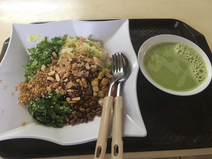 review photo of Living Wholesome Vegetarian (Thunder Tea Rice) Thunder Tea Rice Set shared by @yappingwarrior on 18 Nov 2018 - review