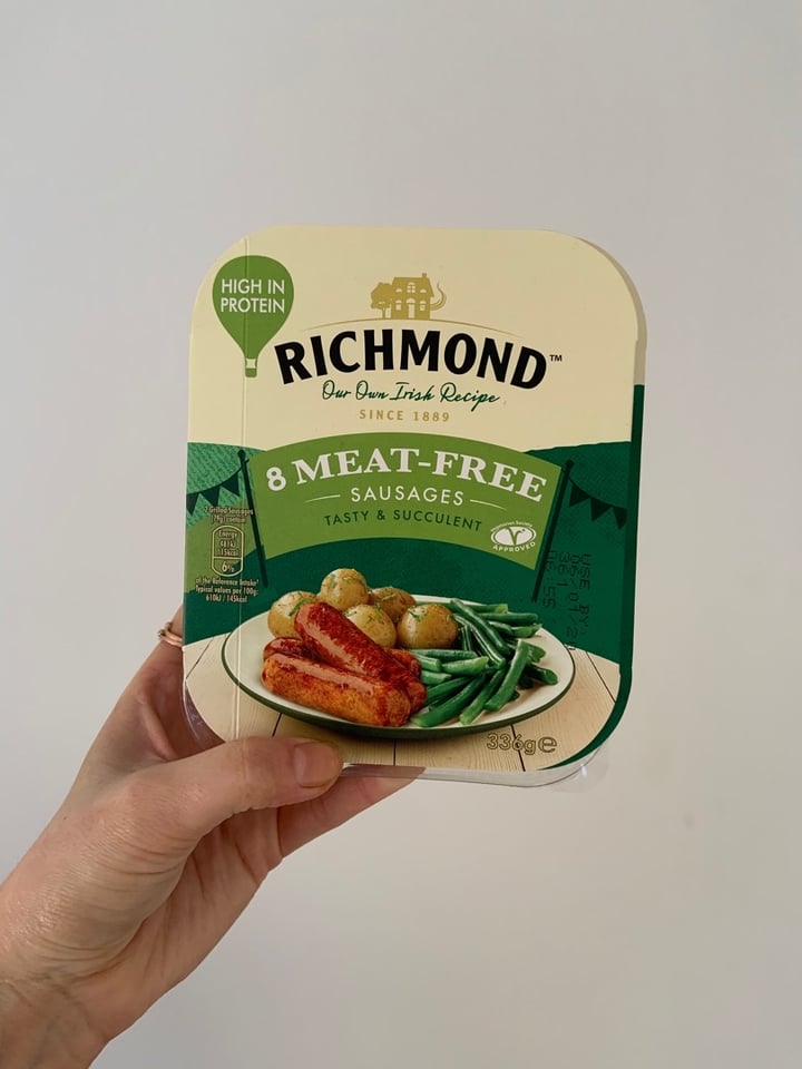 photo of Richmond Richmond Meat Free Sausages shared by @plantsareallweneed on  31 Dec 2019 - review