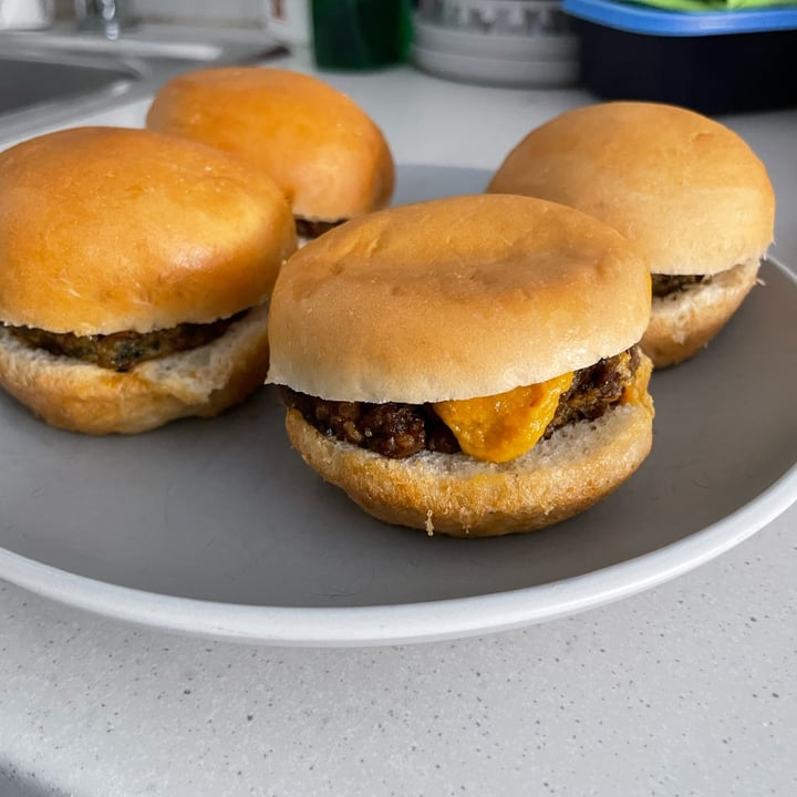 photo of Woolworths Food Bbq quinoa sliders shared by @jaxipop on  01 Feb 2022 - review