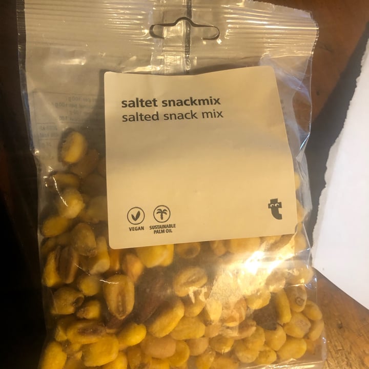 photo of Flying Tiger Salted corn snacks shared by @alicelaneva on  19 Oct 2022 - review