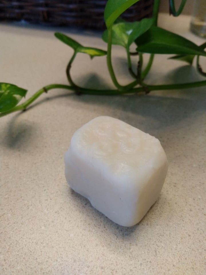review photo of LUSH Fresh Handmade Cosmetics Aromaco shared by @flimsypaperseagulls on 16 Apr 2020 - review