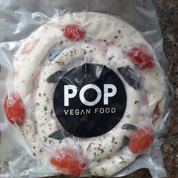 photo of Pop vegan food Pizza congelada shared by @samimogs on  12 Feb 2022 - review